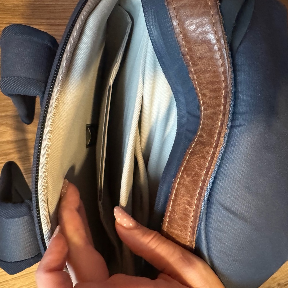 Peak Design Everyday Backpack Zipped - Midnight Blue - Picture 14 of 17